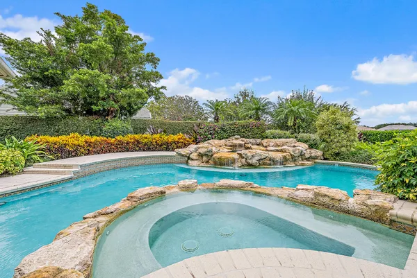 $5,990,000 | 12049 Intercoastal Terrace, Jupiter, FL 33469