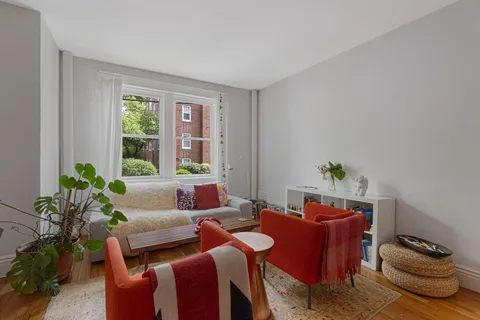 $3,300 | 78 Kilsyth Road, Unit 1, Boston, MA 02135