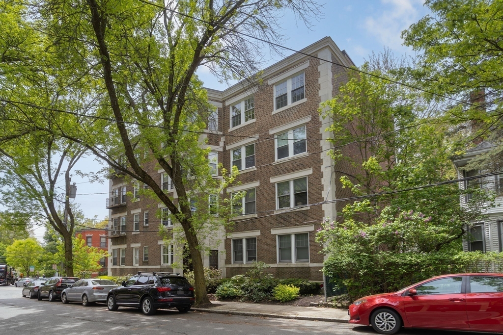 78 Kilsyth Road, Unit 1 Boston, MA 02135 - Photo 2 of 17