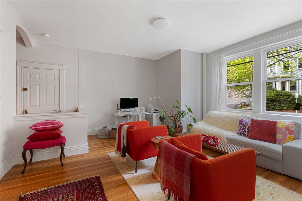 78 Kilsyth Road, Unit 1 Boston, MA 02135 - Photo 4 of 17