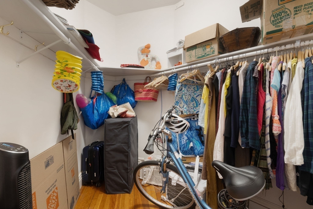 78 Kilsyth Road, Unit 1 Boston, MA 02135 - Photo 6 of 17