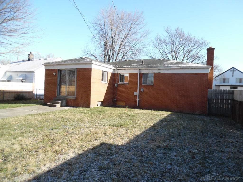 21049 Waltham Road Warren, MI 48089 - Photo 4 of 29