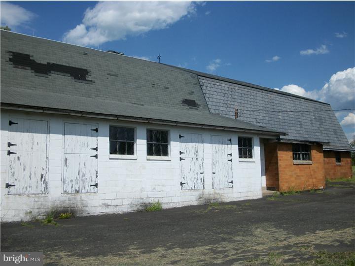 5948 Ferry Road Doylestown, PA 18902 - Photo 5 of 23 Barn
