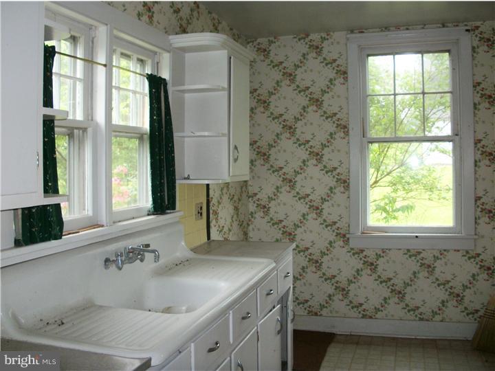 5948 Ferry Road Doylestown, PA 18902 - Photo 7 of 23 Kitchen