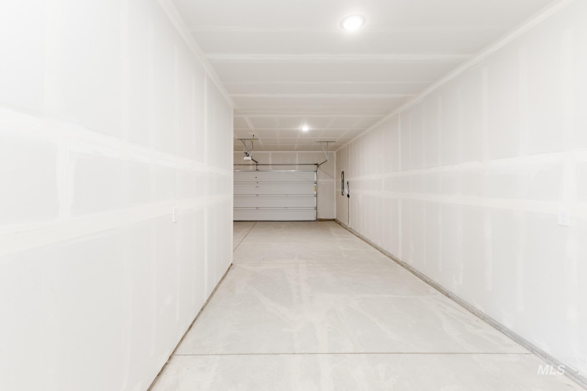 3218 North Waterbrook Way Star, ID 83669 - Photo 27 of 27 View of garage