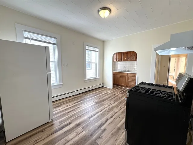 $3,000 | 405 Ferry Street, Unit 3, Everett, MA 02149