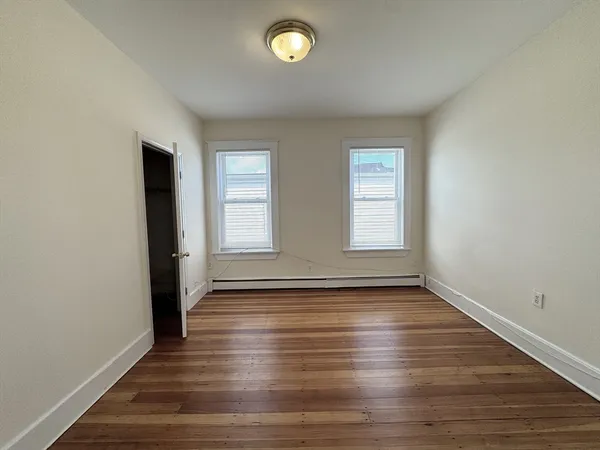 $2,800 | 405 Ferry Street, Unit 3, Everett, MA 02149