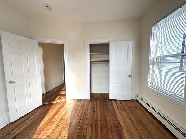 $2,800 | 405 Ferry Street, Unit 3, Everett, MA 02149