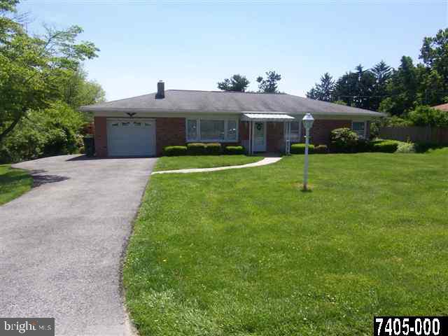 672 Marion Road York, PA 17406 - Photo 1 of 25 Gallery Image 1