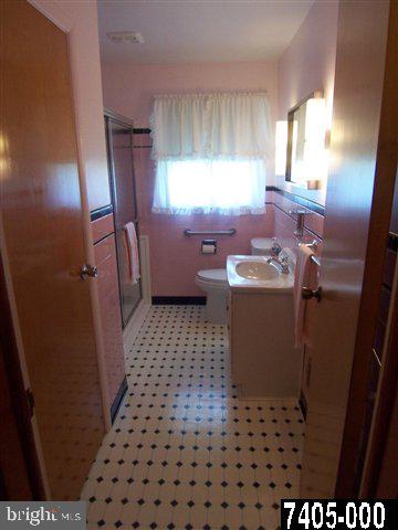 672 Marion Road York, PA 17406 - Photo 15 of 25 Gallery Image 15