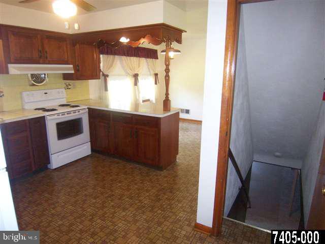 672 Marion Road York, PA 17406 - Photo 19 of 25 Gallery Image 19