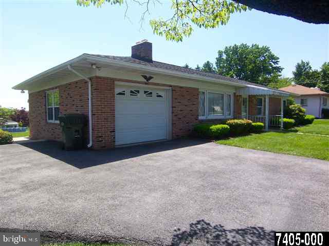 672 Marion Road York, PA 17406 - Photo 7 of 25 Gallery Image 7