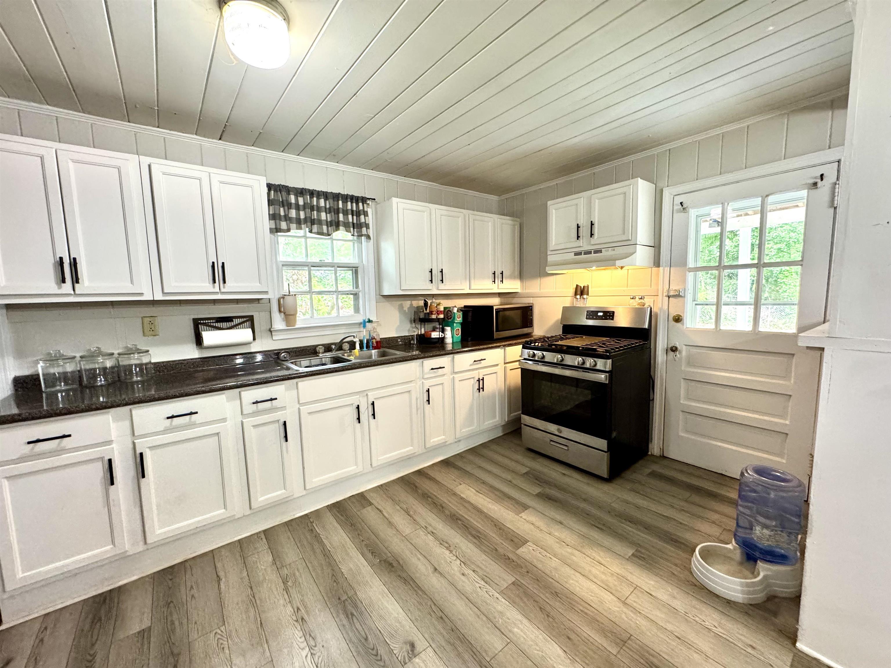 412 East Montgomery Street Gaffney, SC 29340 - Photo 11 of 20