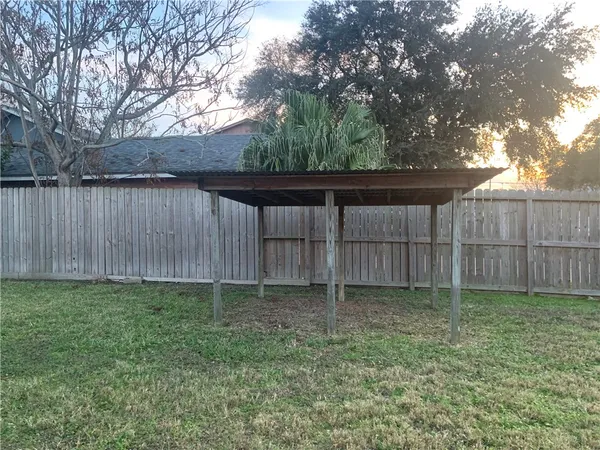 $1,700 | 7009 Laramie Lane, Corpus Christi, TX 78414