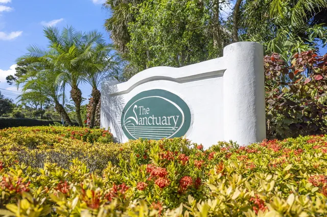 $1,090,000 | 8306 Southeast Sanctuary Drive, Hobe Sound, FL 33455