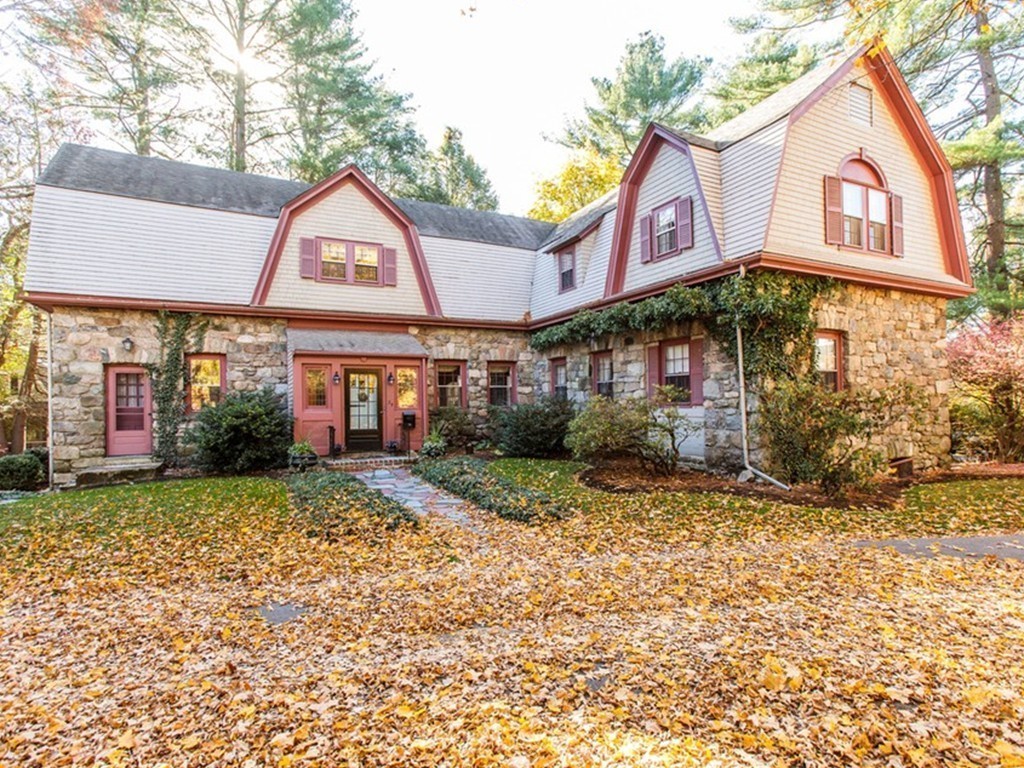 25 Longmeadow Road Wellesley, MA 02482 - Photo 2 of 24 a view of a house with a yard
