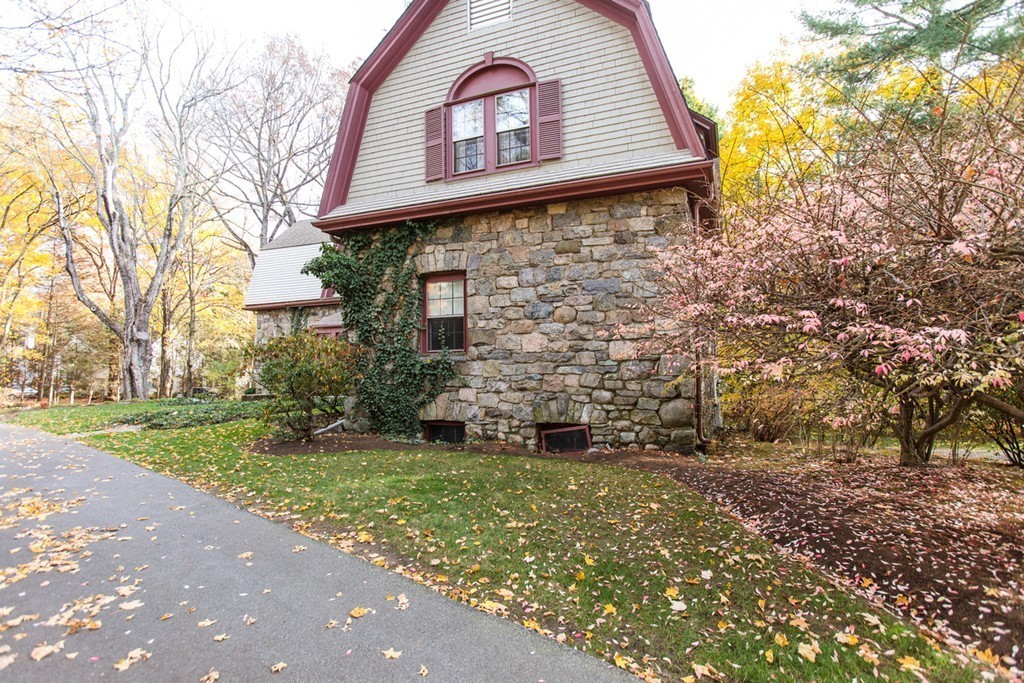 25 Longmeadow Road Wellesley, MA 02482 - Photo 24 of 24 a brick building with tree in front of it