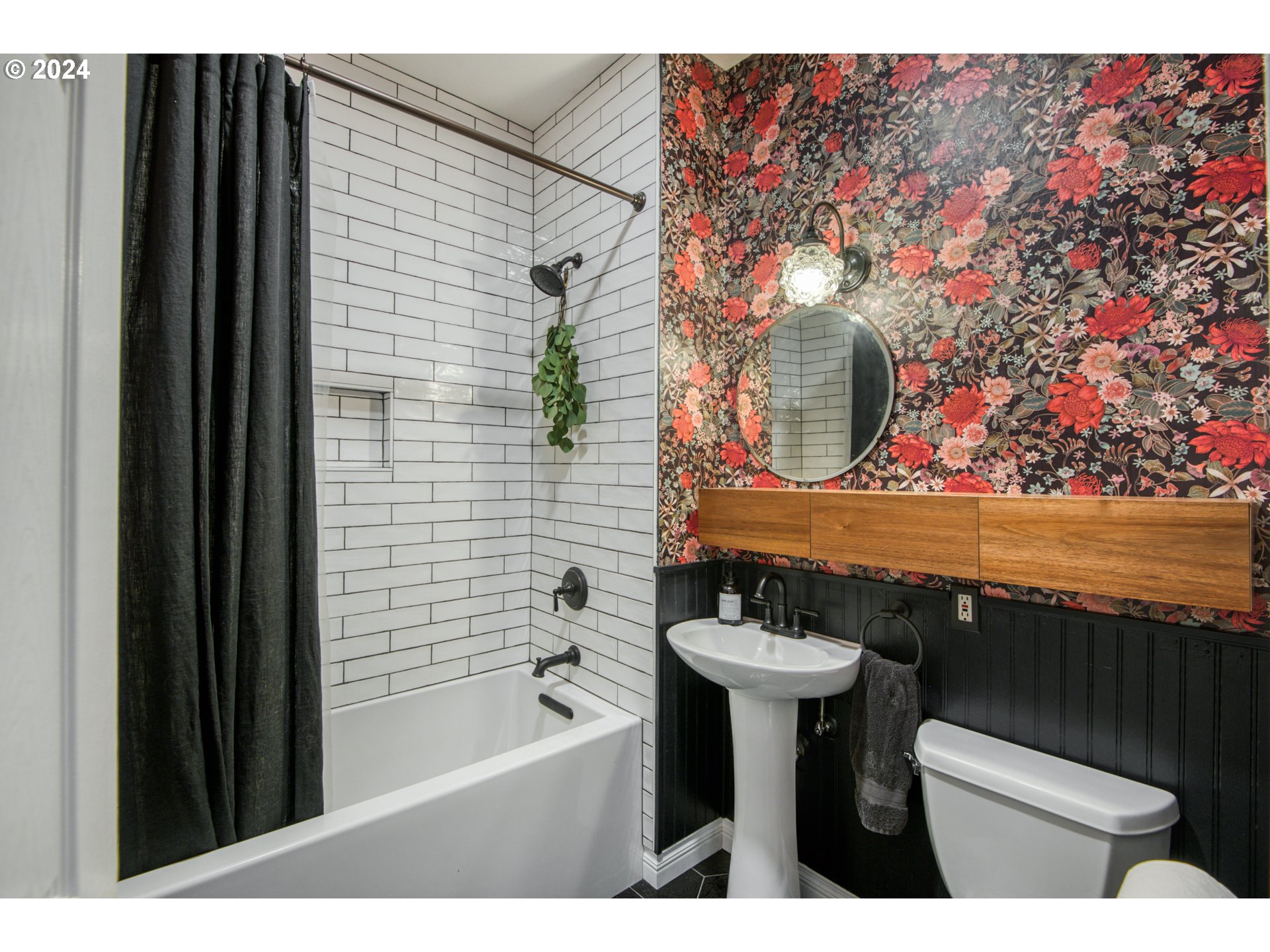 10 Northeast Fargo Street, Unit 1 Portland, OR 97212 - Photo 10 of 18