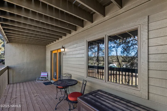 $300,000 | 2665 Valley View Drive, Unit 10121, Flagstaff, AZ 86004