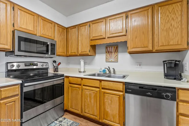 $300,000 | 2665 Valley View Drive, Unit 10121, Flagstaff, AZ 86004