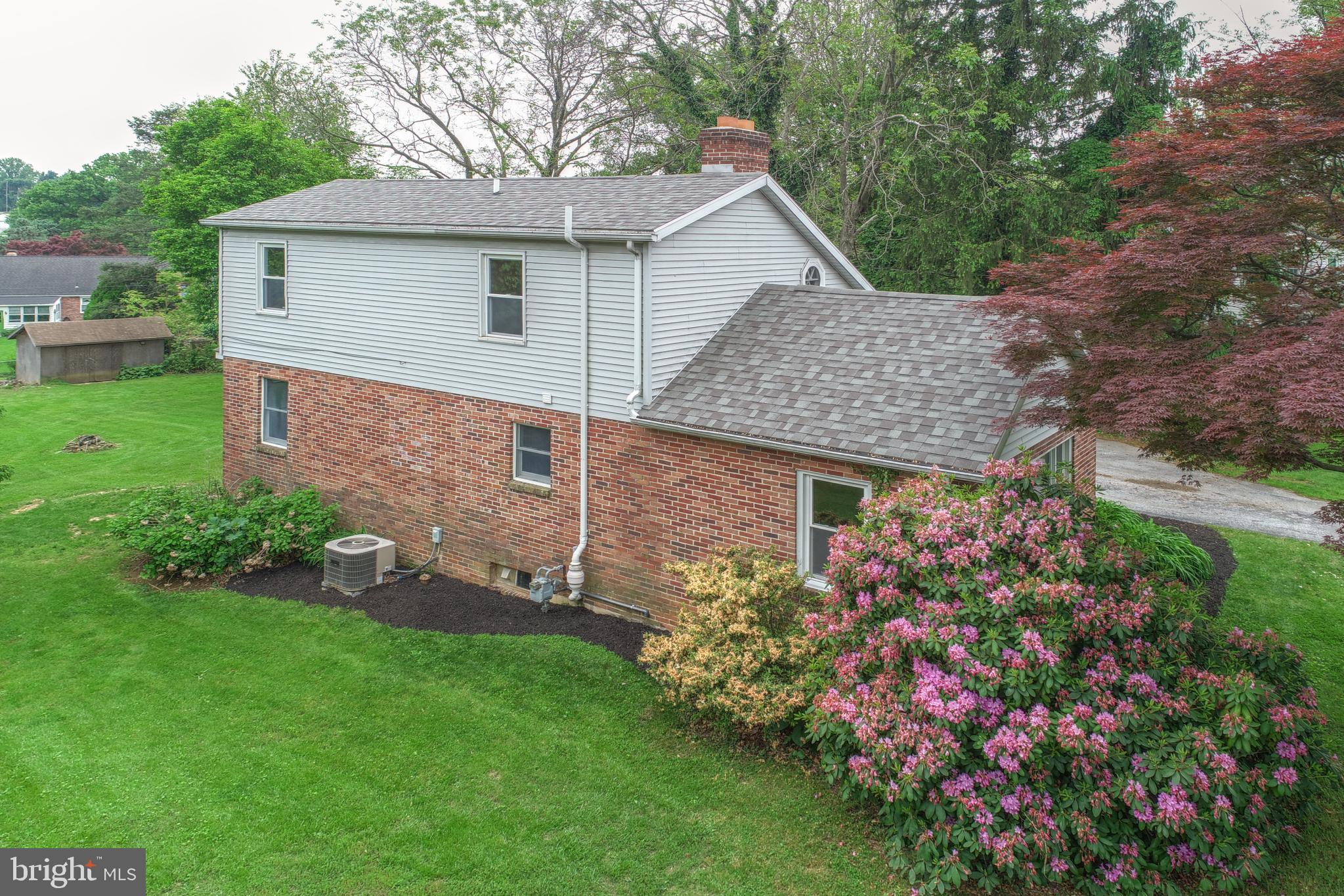 1136 Grandview Road York, PA 17403 - Photo 28 of 40 Gallery Image 28