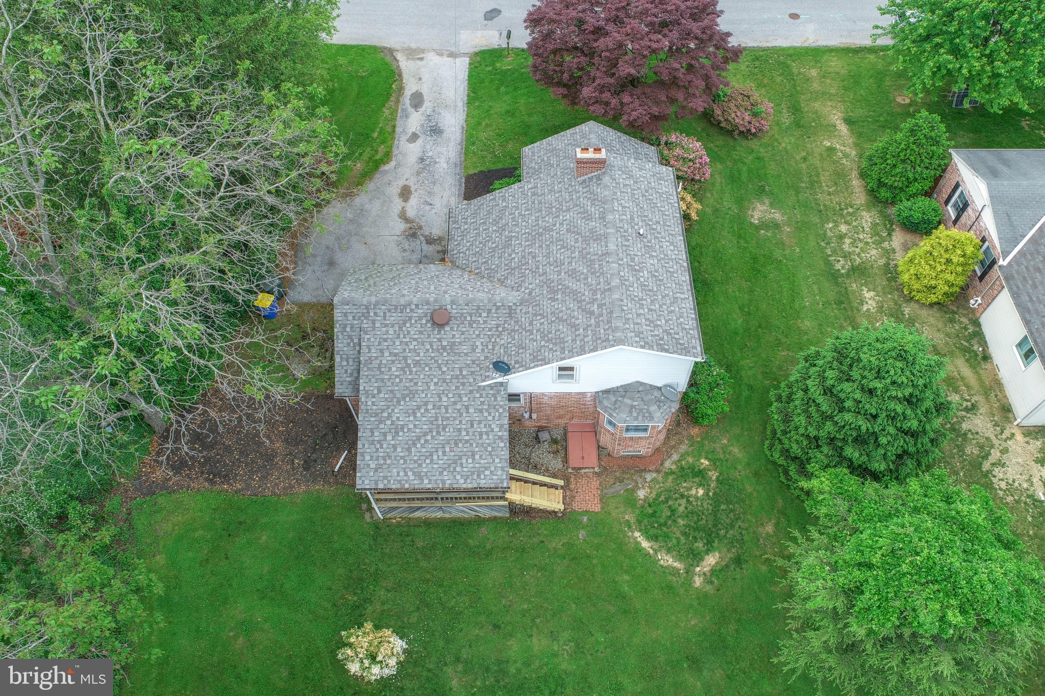 1136 Grandview Road York, PA 17403 - Photo 34 of 40 Gallery Image 34