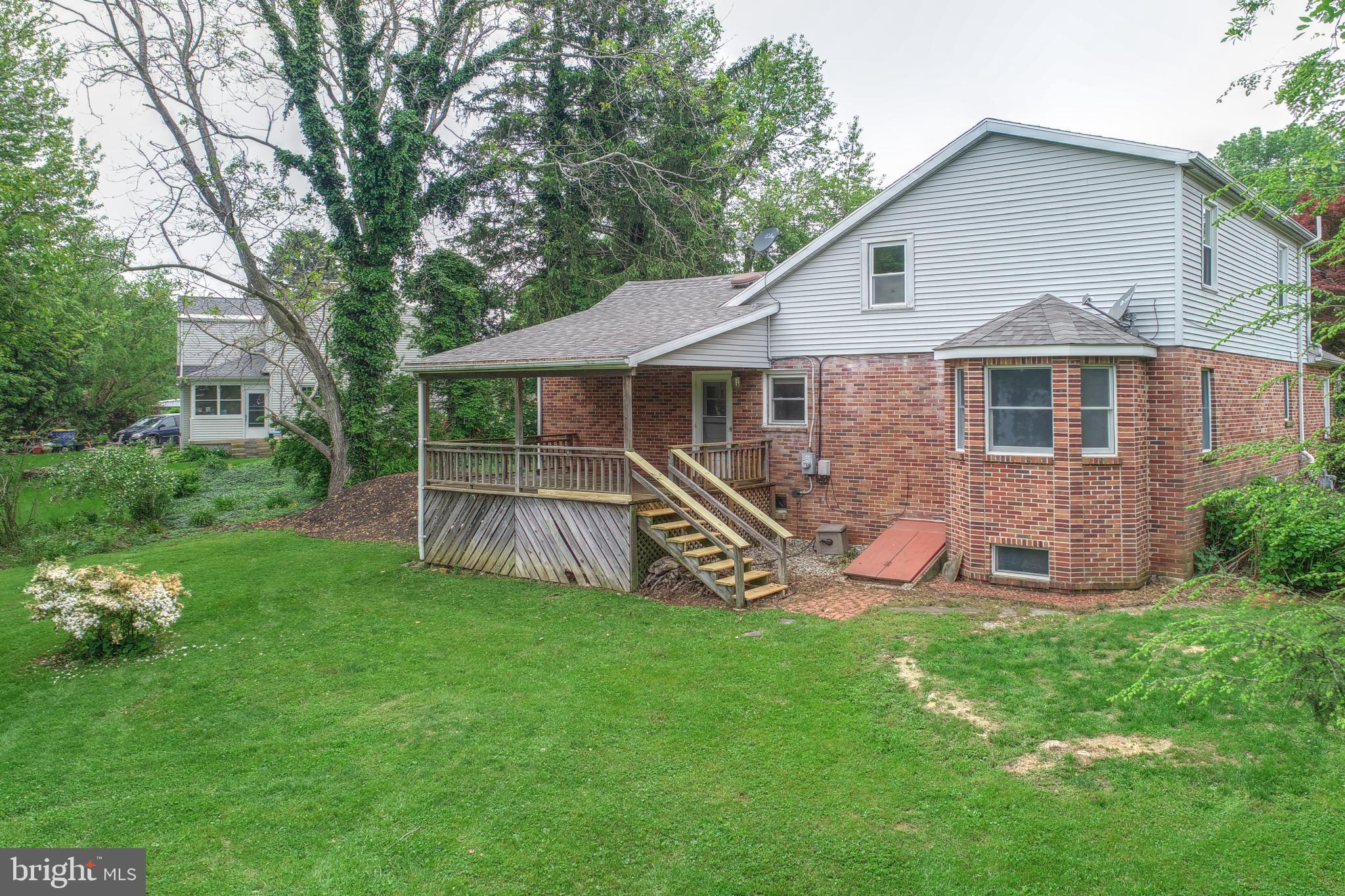 1136 Grandview Road York, PA 17403 - Photo 36 of 40 Gallery Image 36