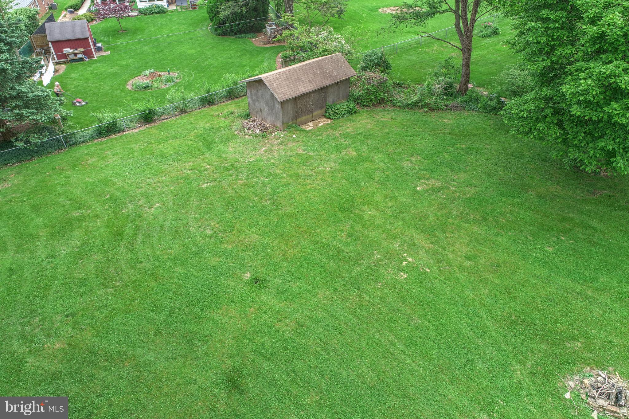 1136 Grandview Road York, PA 17403 - Photo 37 of 40 Gallery Image 37