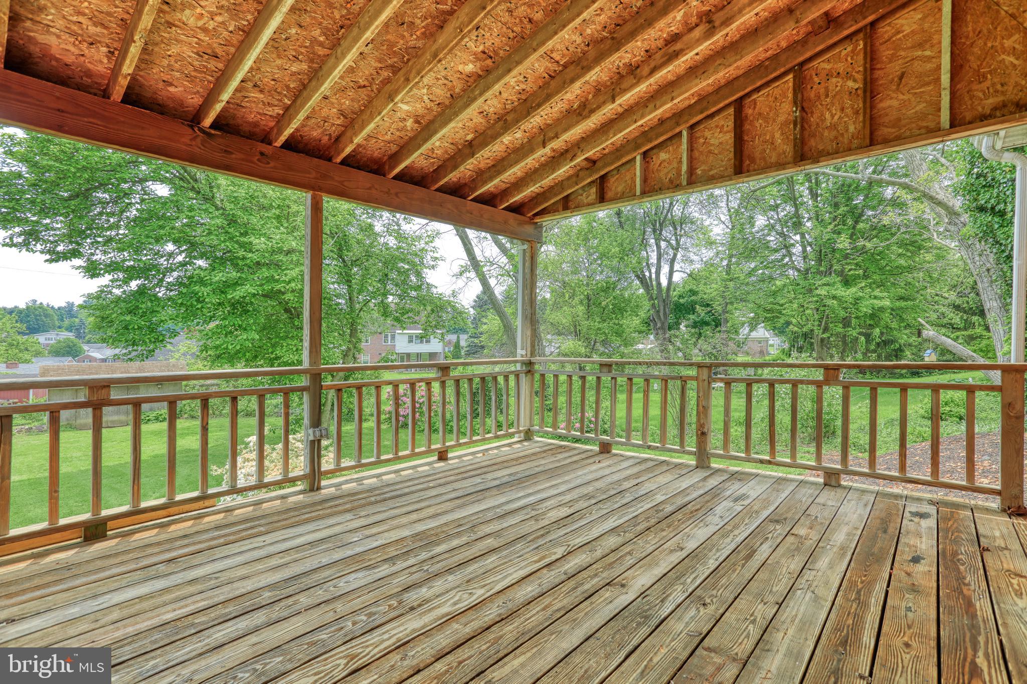 1136 Grandview Road York, PA 17403 - Photo 9 of 40 Gallery Image 9