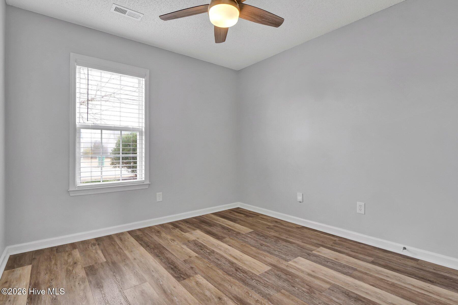 7133 Thurgood Road Wilmington, NC 28411 - Photo 15 of 26 015_p3011220_670