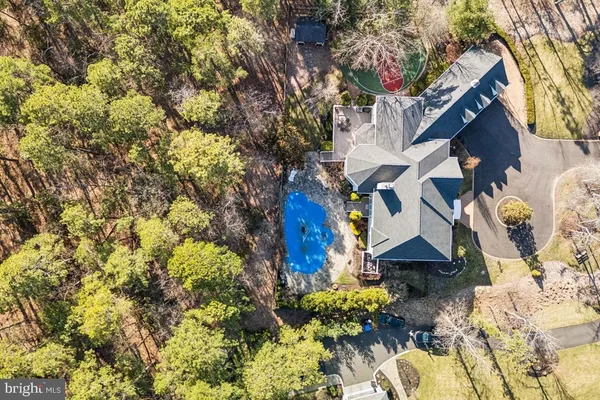 $1,500,000 | 11 Cliffswallow Drive, Medford, NJ 08055