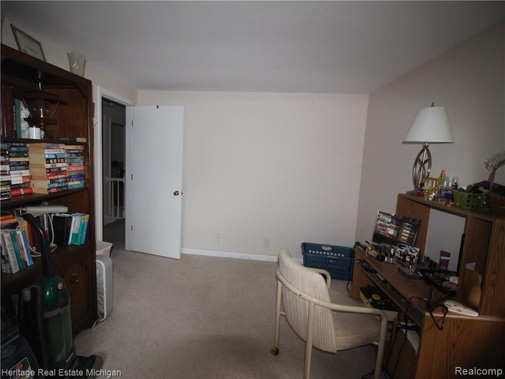 3558 Norton Road Howell, MI 48843 - Photo 9 of 13 IMG_1272.JPG