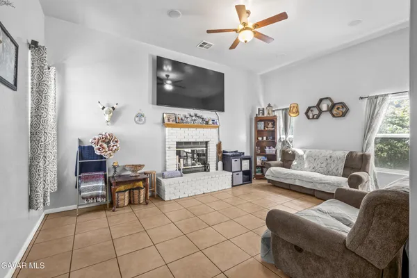 $489,000 | 324 Peach Blossom Lane, Tehachapi, CA 93561
