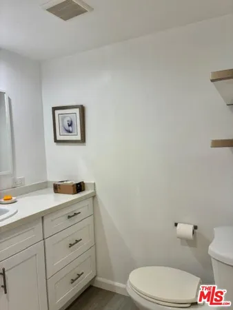 a bathroom with a toilet