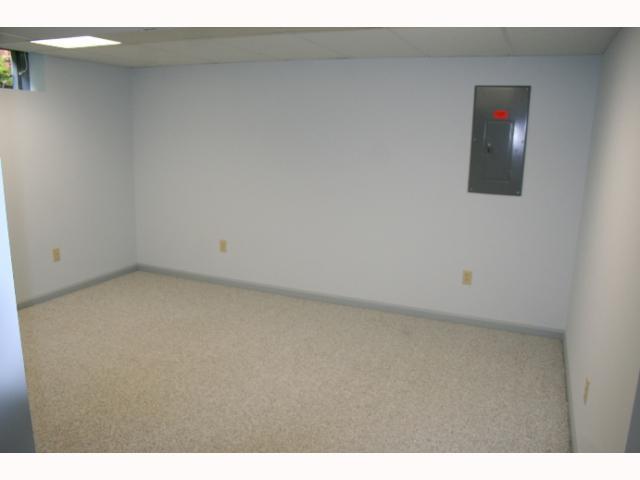 128 Ravine Road Powell, OH 43065 - Photo 15 of 18 Gallery Image 15