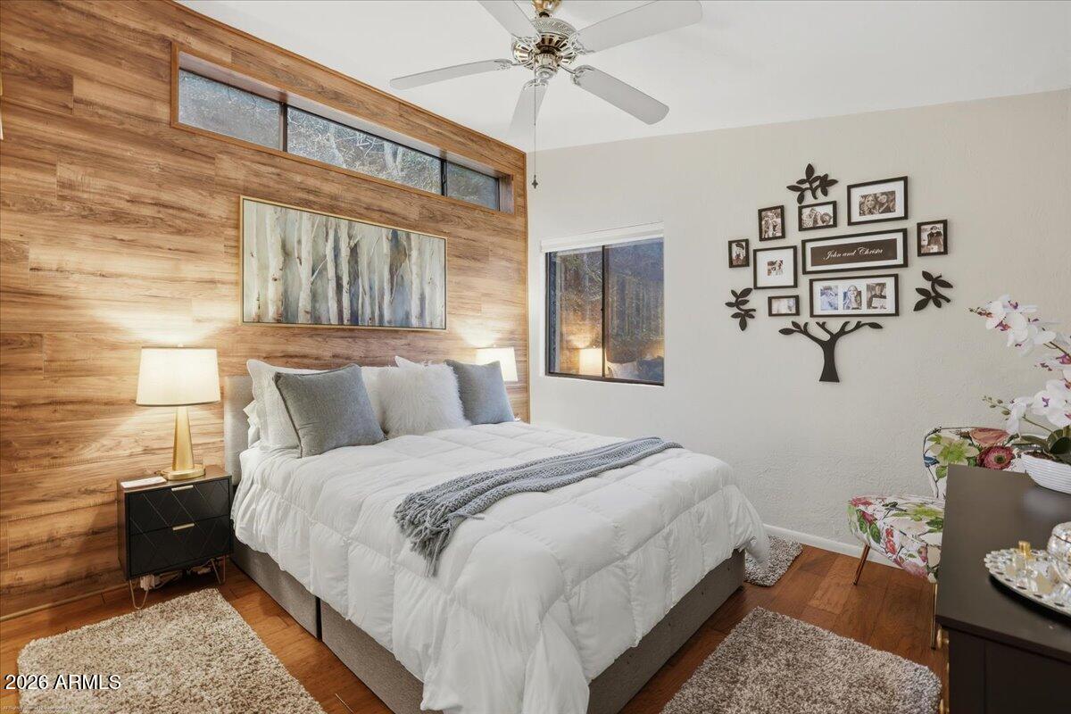 4426 North State Rte 89A, Unit 13 Sedona, AZ 86336 - Photo 22 of 47 Guest Bedroom with accent wall
