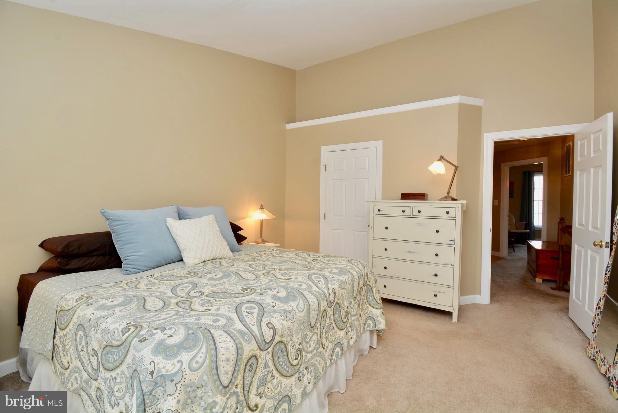 6679 Debra Lu Way Springfield, VA 22150 - Photo 19 of 36 Another view of master bedroom.