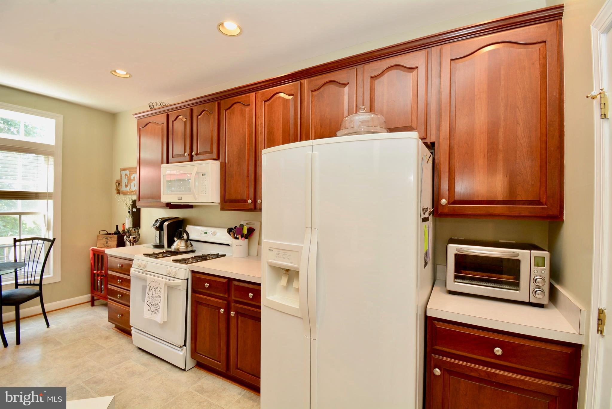 6679 Debra Lu Way Springfield, VA 22150 - Photo 4 of 36 Another view of kitchen.