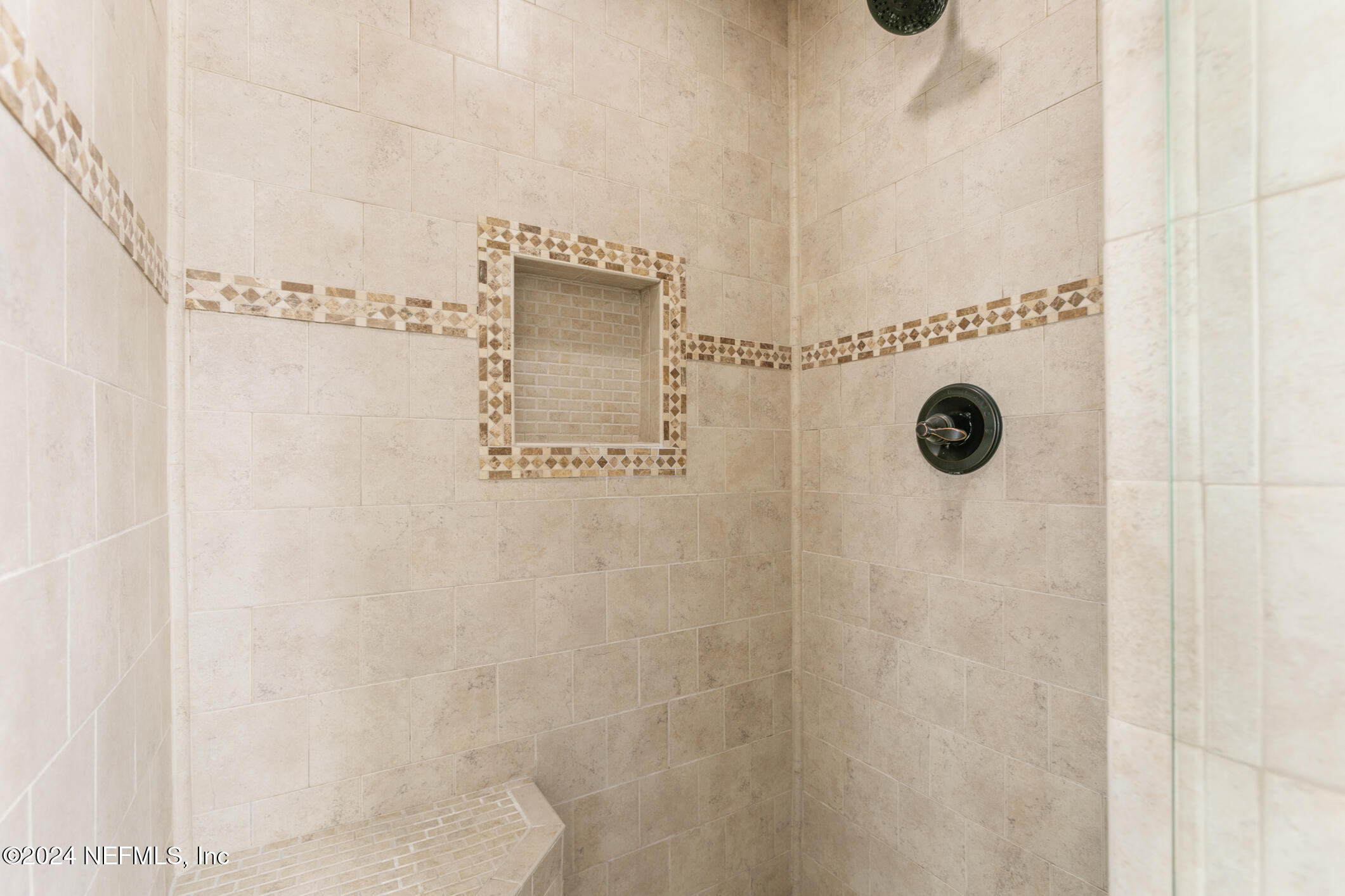 540 Moultrie Wells Road St. Augustine, FL 32086 - Photo 24 of 44 a bathroom with a shower