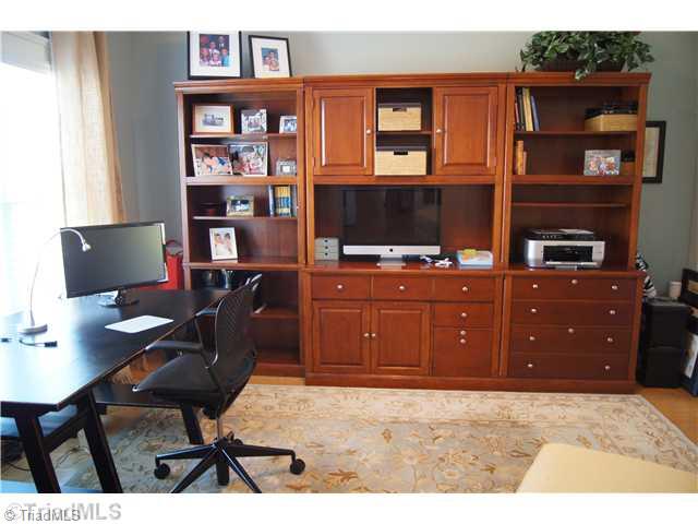 815 Heron Ridge Road Winston-Salem, NC 27106 - Photo 3 of 16 Studio/Study/Office. Enjoy your home office.