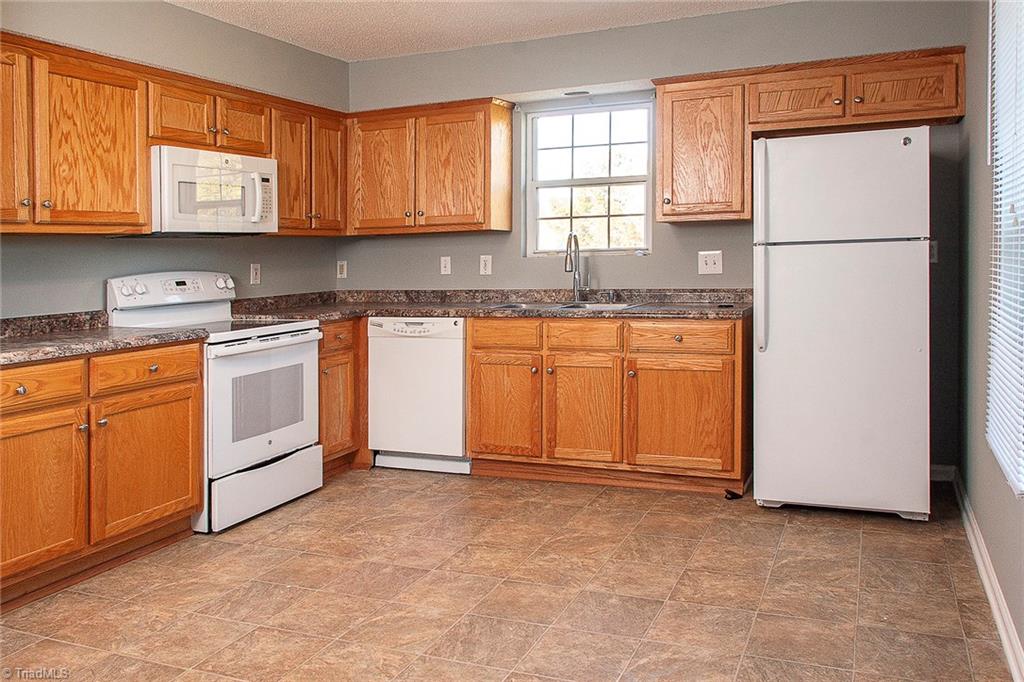 701 Graves Road Reidsville, NC 27320 - Photo 4 of 13 Gallery Image 4