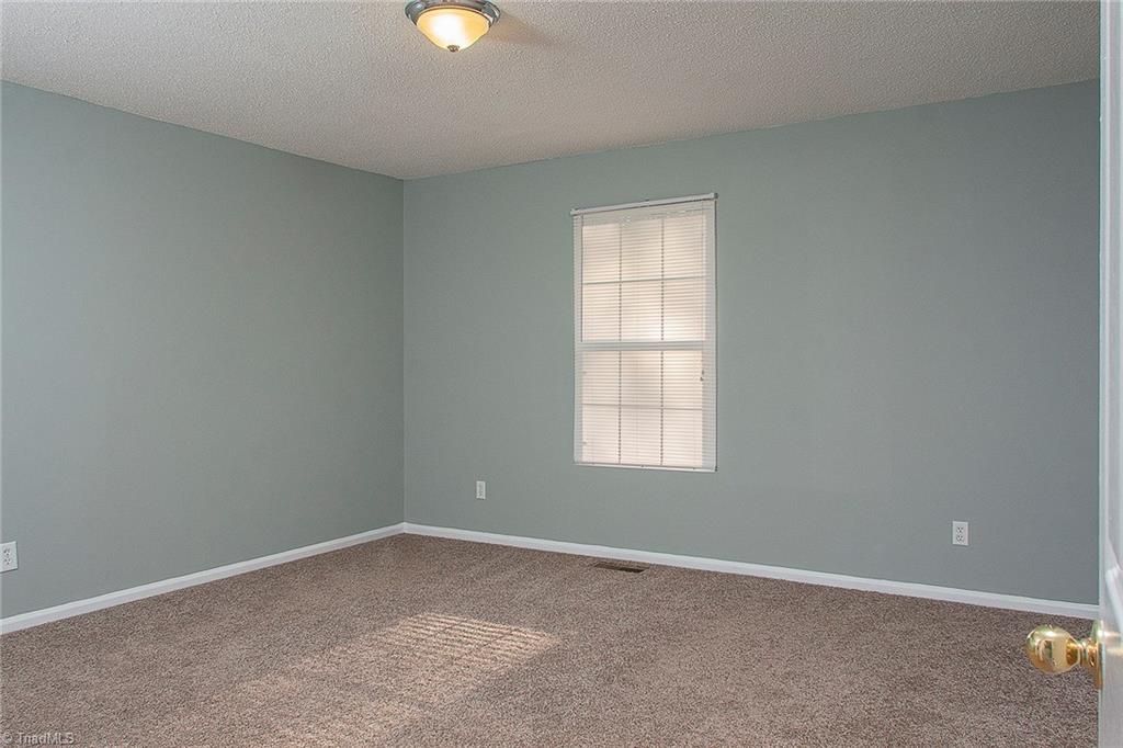 701 Graves Road Reidsville, NC 27320 - Photo 8 of 13 Gallery Image 8
