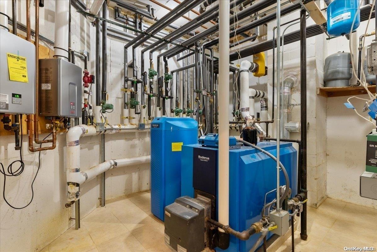 2160 Titus Path Muttontown, NY 11791 - Photo 34 of 35 Buderus burner