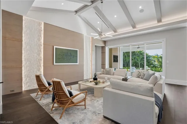 $6,750,000 | 510 Neapolitan Lane, Naples, FL 34103