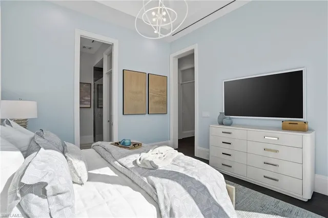 $6,750,000 | 510 Neapolitan Lane, Naples, FL 34103