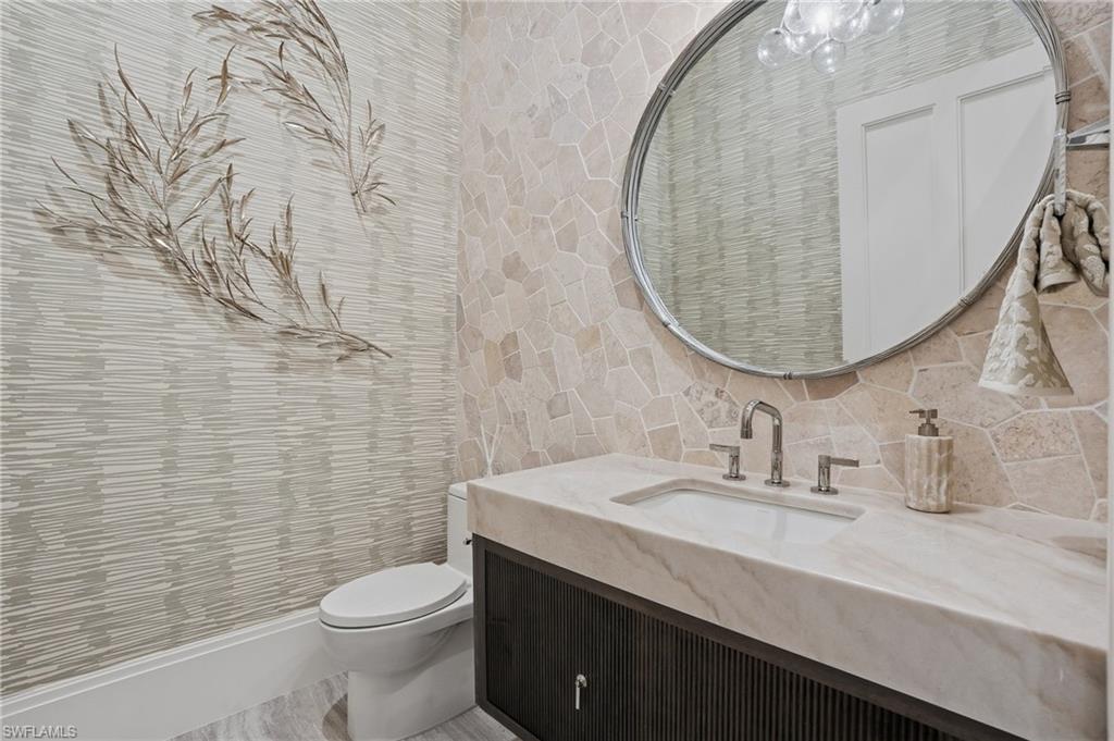 510 Neapolitan Lane Naples, FL 34103 - Photo 38 of 50 Powder Bath