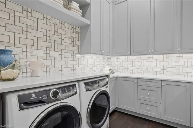 $6,750,000 | 510 Neapolitan Lane, Naples, FL 34103