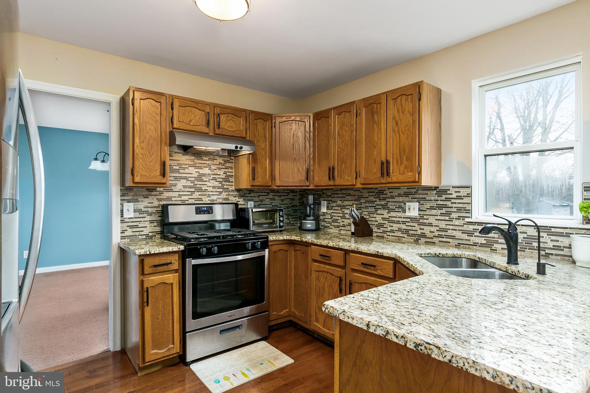 5128 Church Road Mount Laurel, NJ 08054 - Photo 8 of 25 Kitchen