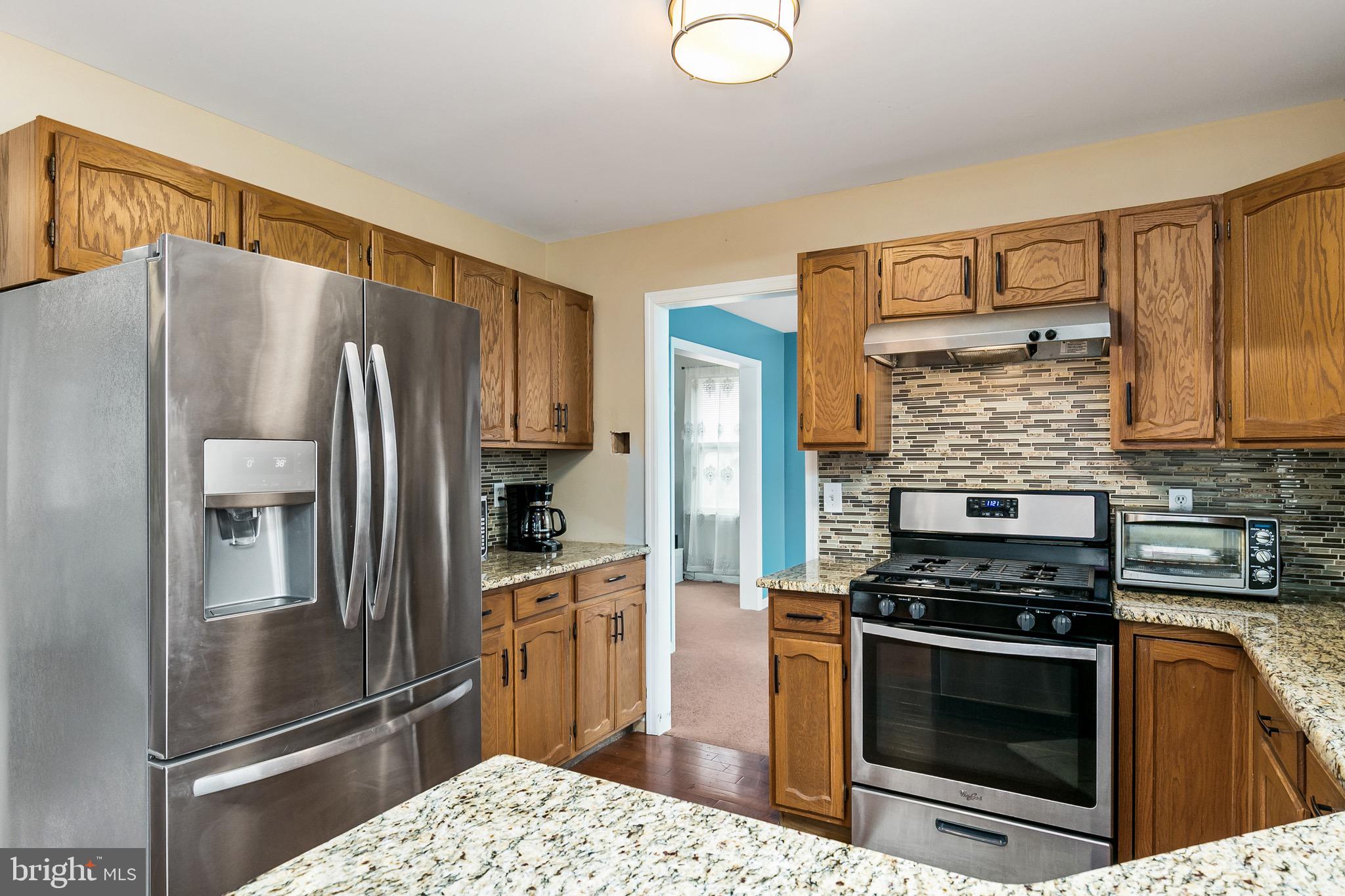 5128 Church Road Mount Laurel, NJ 08054 - Photo 10 of 25 Kitchen