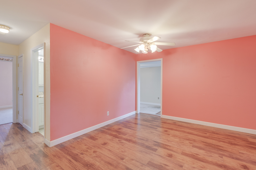 1104 Airport Road Mount Vernon, IL 62864 - Photo 15 of 46